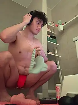 Snapshot of ccpzss chatting on 12, 3, 2026 ccpzss online show from 12, 3, 2026