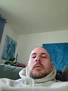 dufatcock online show from 1, 4, 2026