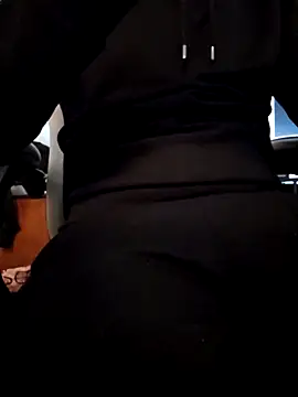 dufatcock online show from 27, 4, 2026