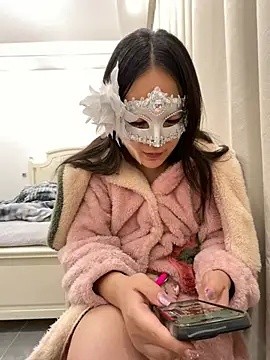 onlyMe 1818 online show from 1, 4, 2026