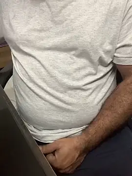 Snapshot of urb0nd chatting on 23, 3, 2026 urb0nd online show from 23, 3, 2026