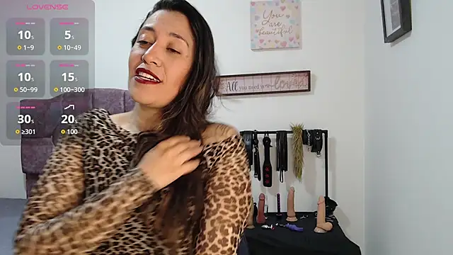 Snapshot of violeta_scott chatting on 1, 6, 2026 violeta scott online show from 1, 6, 2026