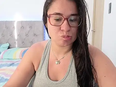 estrellajunior online show from 13, 5, 2026