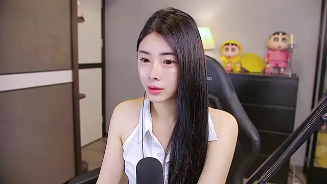 XiaoYuBao- online show from 18, 4, 2026