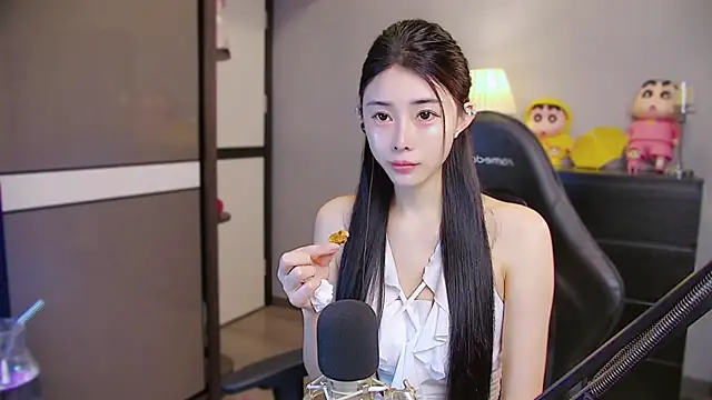 Snapshot of XiaoYuBao- chatting on 28, 5, 2026 XiaoYuBao- online show from 28, 5, 2026