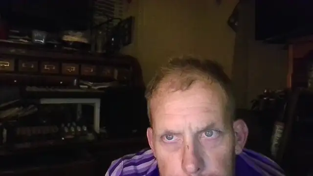 Snapshot of strokingjoe14585 chatting on 14, 4, 2026 strokingjoe14585 online show from 14, 4, 2026