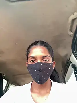 Snapshot of Miss__Manisha chatting on 13, 4, 2026 Miss Manisha online show from 13, 4, 2026