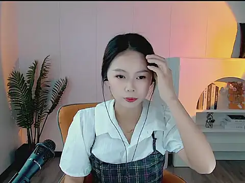 Snapshot of zhoulan-bb chatting on 17, 3, 2026 zhoulan-bb online show from 17, 3, 2026