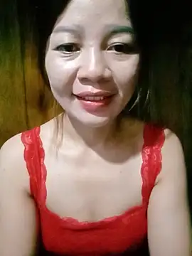 Yiyi102300 online show from 17, 5, 2026