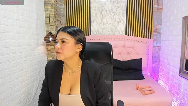 AishaCambell  online show from 30, 3, 2026