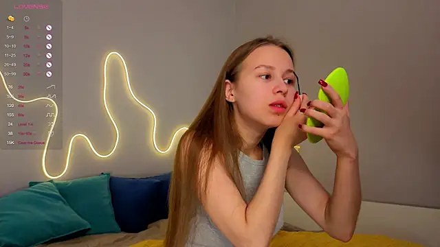 Snapshot of Emma_dream_ chatting on 14, 6, 2026 Emma dream online show from 14, 6, 2026