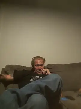 yourMasterisBored online show from 3, 4, 2026