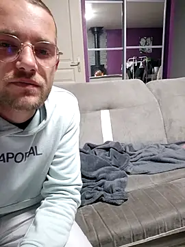 Madame-Monsieur-X online show from 13, 3, 2026