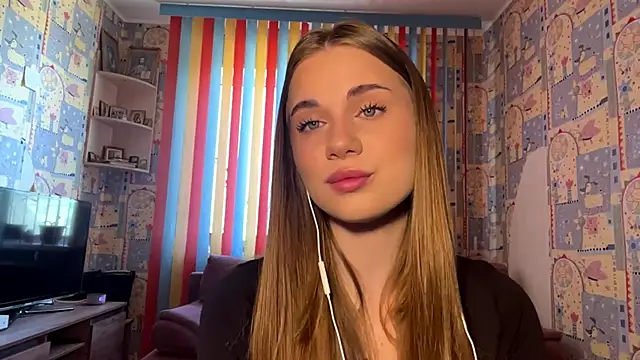 Snapshot of Miss_Blessnyth chatting on 5, 5, 2026 Miss Blessnyth online show from 5, 5, 2026