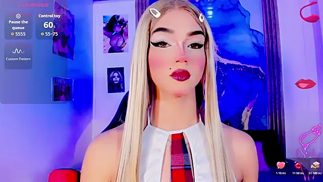 Snapshot of blonde_queen- chatting on 29, 6, 2026 blonde queen- online show from 29, 6, 2026