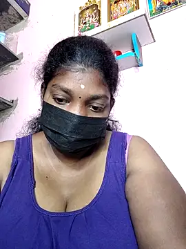 Snapshot of tamilmanju chatting on 17, 3, 2026 tamilmanju online show from 17, 3, 2026