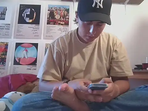 Snapshot of amartinezszz chatting on 24, 5, 2026 amartinezszz online show from 24, 5, 2026