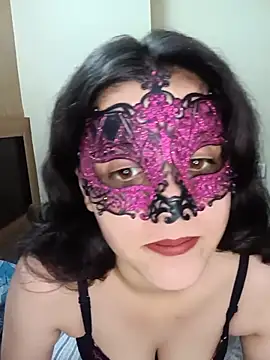 Snapshot of Hottymahi7 chatting on 7, 7, 2026 Hottymahi7 online show from 7, 7, 2026