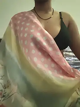 Snapshot of Shalini_08 chatting on 13, 5, 2026 Shalini 08 online show from 13, 5, 2026