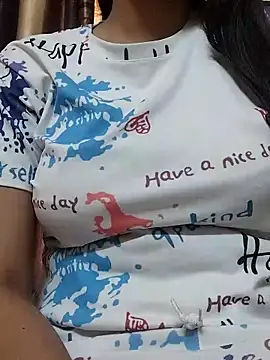 Snapshot of Noor_Sexy02 chatting on 6, 4, 2026 Noor Sexy02 online show from 6, 4, 2026