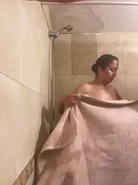 Snapshot of Yes_2102 chatting on 15, 3, 2026 Yes 2102 online show from 15, 3, 2026