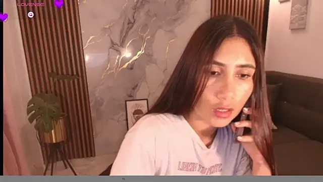 LucyBecker online show from 1, 4, 2026