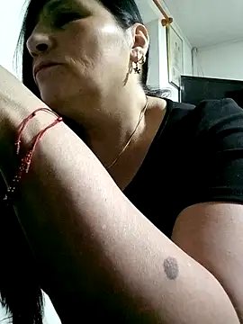 Snapshot of Ladygreeneyes chatting on 26, 4, 2026 Ladygreeneyes online show from 26, 4, 2026