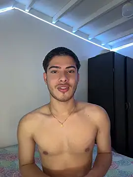 Snapshot of ApoloGray__ chatting on 25, 5, 2026 ApoloGray online show from 25, 5, 2026