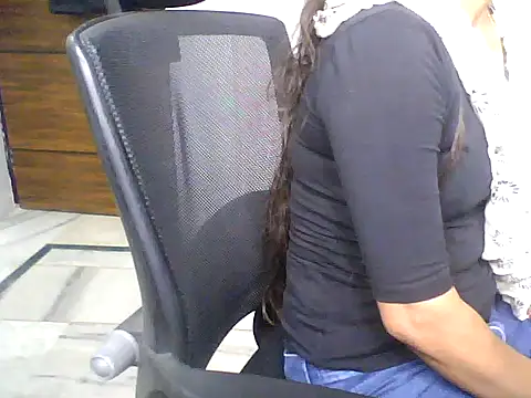 Sonam1186 online show from 17, 4, 2026