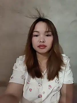 Snapshot of Mina_xYx chatting on 6, 6, 2026 Mina xYx online show from 6, 6, 2026