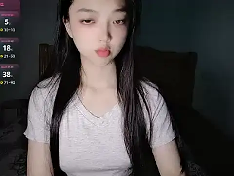 Snapshot of oblakitty_ chatting on 23, 6, 2026 oblakitty online show from 23, 6, 2026