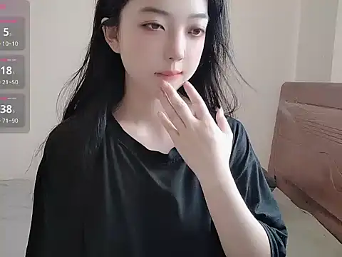 Snapshot of oblakitty_ chatting on 2, 7, 2026 oblakitty online show from 2, 7, 2026