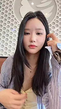 Snapshot of anan_2121 chatting on 21, 4, 2026 anan 2121 online show from 21, 4, 2026