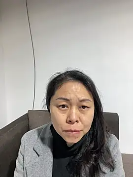 lili338 online show from 15, 3, 2026