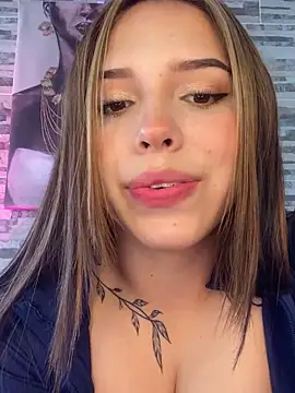 Snapshot of lunacandy_0 chatting on 14, 4, 2026 lunacandy 0 online show from 14, 4, 2026
