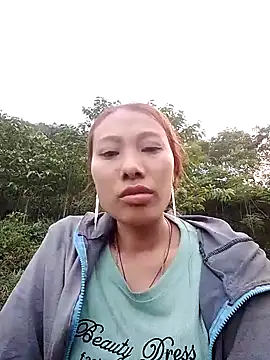 Snapshot of Leiley_98 chatting on 12, 5, 2026 Leiley 98 online show from 12, 5, 2026