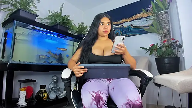Snapshot of lia_lovelly01 chatting on 13, 6, 2026 lia lovelly01 online show from 13, 6, 2026