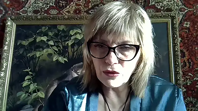 Lia Rayss online show from 18, 5, 2026
