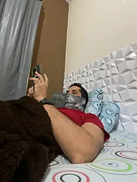 Snapshot of Gustavo_silva124 chatting on 8, 7, 2026 Gustavo silva124 online show from 8, 7, 2026
