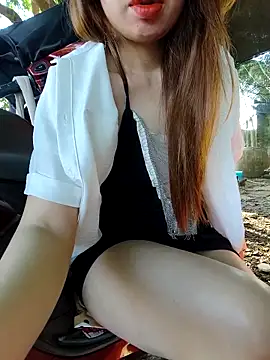 Jeen deer online show from 4, 4, 2026