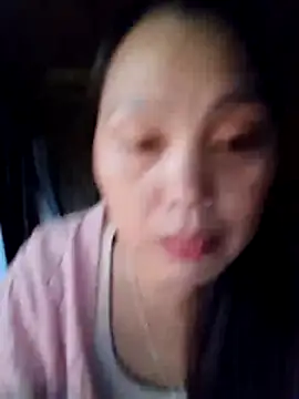 Snapshot of Abi-ni chatting on 17, 5, 2026 Abi-ni online show from 17, 5, 2026