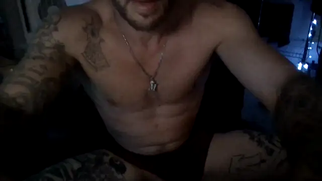 Snapshot of Envyussfantasy chatting on 7, 6, 2026 Envyussfantasy online show from 7, 6, 2026