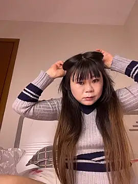 molyyuyu online show from 17, 3, 2026