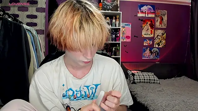 sweet peach    online show from 30, 6, 2026