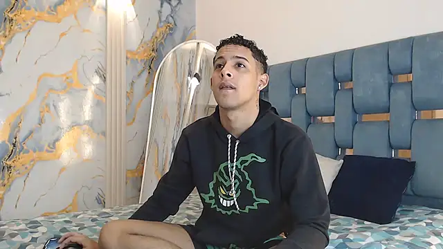 SEXY BIG COCK online show from 13, 4, 2026