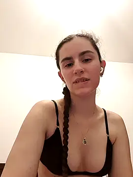 Snapshot of starlight_mo chatting on 16, 5, 2026 starlight mo online show from 16, 5, 2026