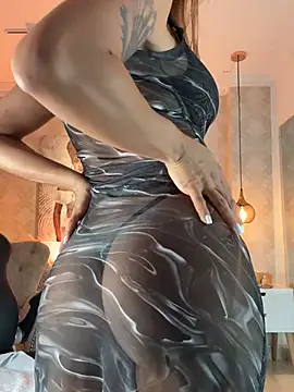 SERENAA   online show from 9, 4, 2026