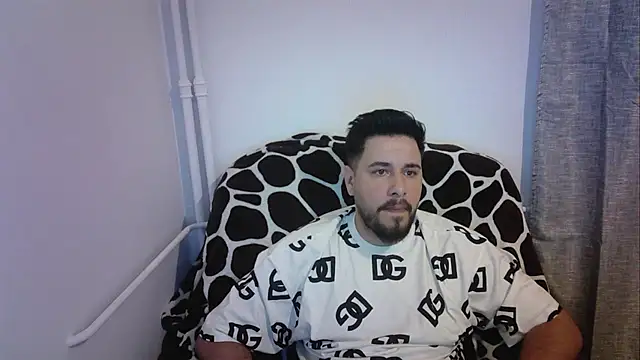 Snapshot of Gianiboy99 chatting on 10, 5, 2026 Gianiboy99 online show from 10, 5, 2026