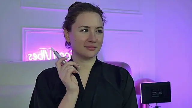Snapshot of MeganStrane chatting on 8, 6, 2026 MeganStrane online show from 8, 6, 2026