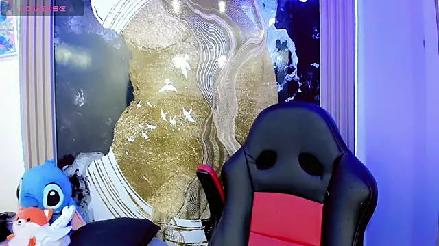 Snapshot of Tiffany_Velanyer__ chatting on 5, 8, 2026 Tiffany Velanyer online show from 5, 8, 2026